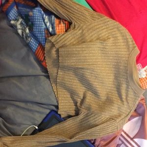 Me to We long sleeve cropped shirt